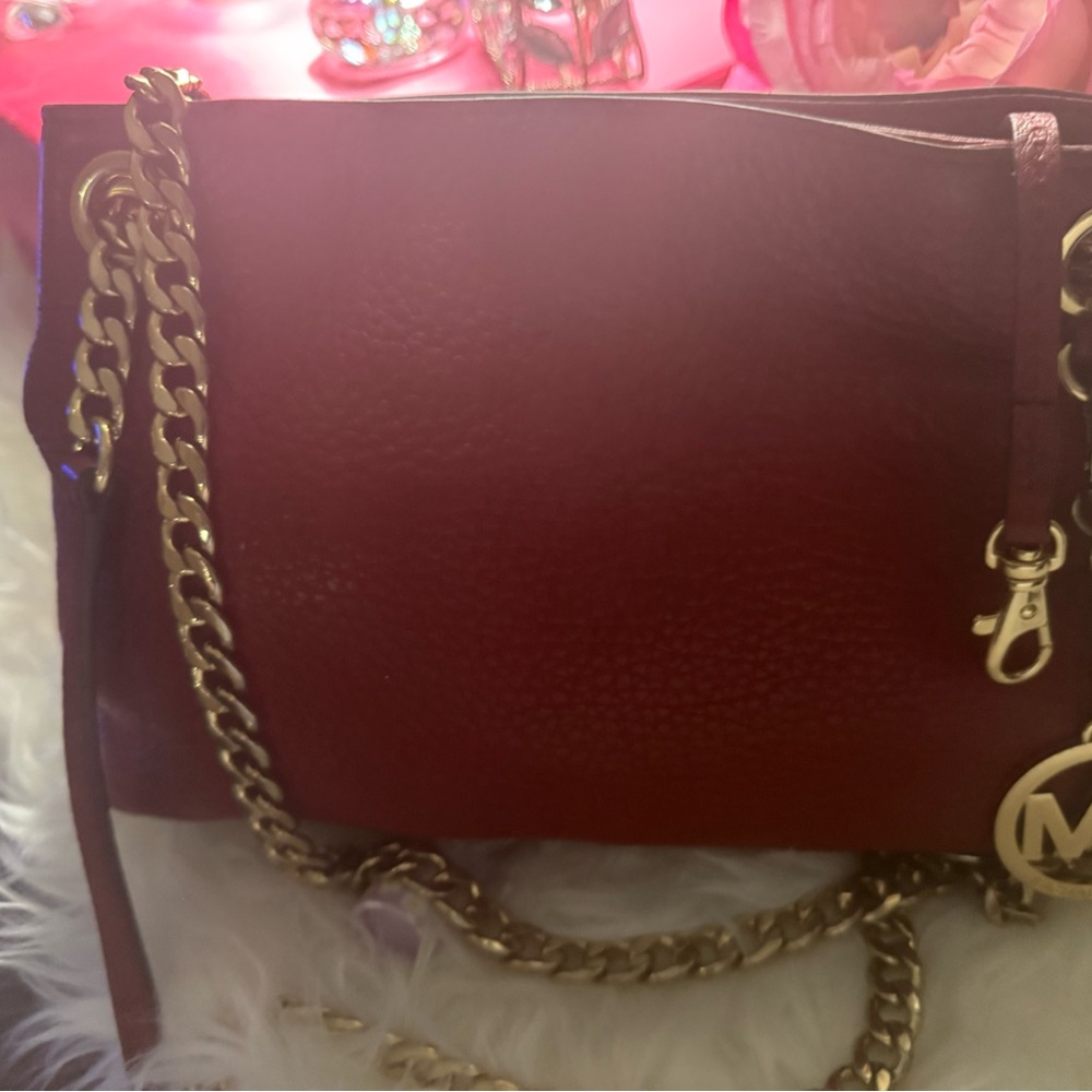 Michael Kors red Leather Shoulder crossbody bag & Gold Tone Chain & MK Hang Tag.
